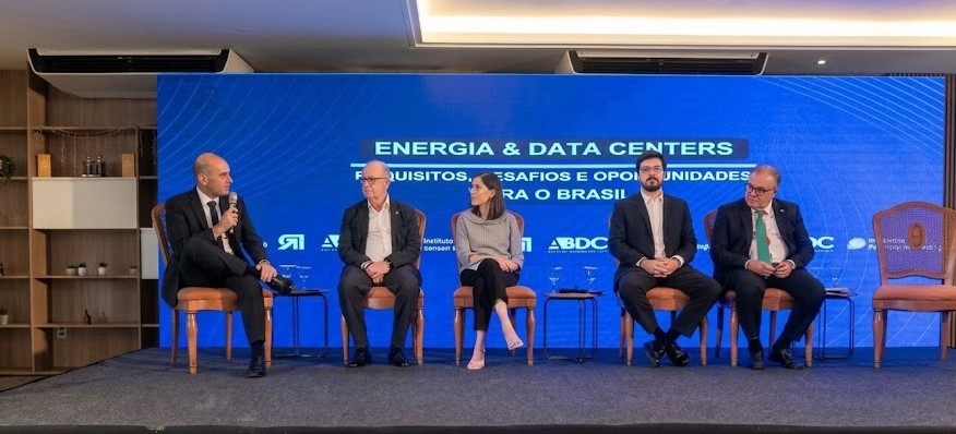 ENERGIA & DATA CENTER